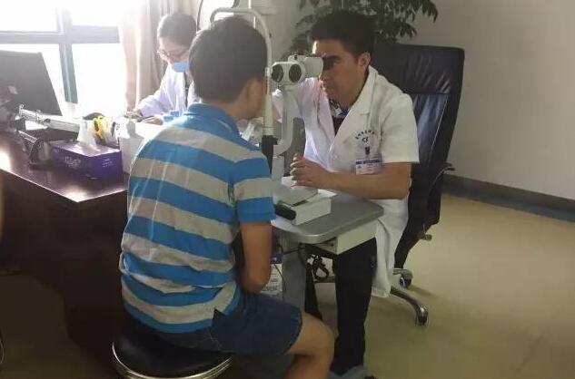 深圳8868在线官网登录平台 - 8868网页版登录近视手术讲座.jpg