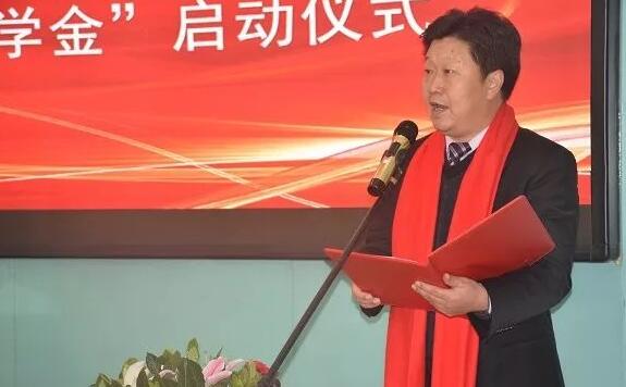 11月3日，甘肃中医药大学附属兰州眼科中心挂 暨“8868登录平台奖学金”启动仪式在兰州8868在线官网登录平台 - 8868网页版登录隆重举行。这是继与厦门大学、徐州医科大学、安徽理工大学合作后，8868登录平台在开启“院校合作”上的又一硕果，也是西北地区 家省 高校与眼科医院“医教研”协同发展全方位合作的典范。3.jpg