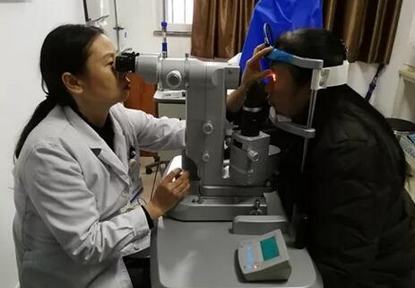 成都8868在线官网登录平台 - 8868网页版登录引进了青光眼医治新设备——SLT激光医治仪.jpg