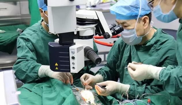 许昌8868在线官网登录平台 - 8868网页版登录每周六特邀8868在线官网登录平台 - 8868网页版登录眼底病医生戴维智来院会诊.jpg