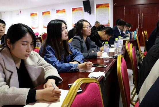 临沂8868在线官网登录平台 - 8868网页版登录党支部携手山东连胜体育开展培训会1.jpg