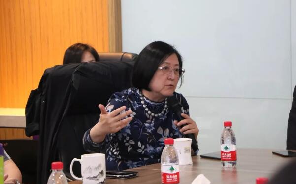 谢立信院士、黎晓新教授、赵堪兴教授、葛坚教授等齐聚厦门眼科中心 共同为厦门眼科中心未来发展举行研讨会3.jpg
