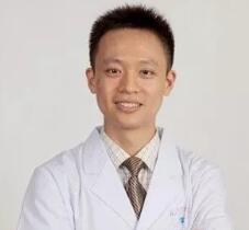 本周六 屈光大咖黎新、揭黎明和郑林莅临厦门眼科中心泉州分院开展近视手术讲座3.jpg