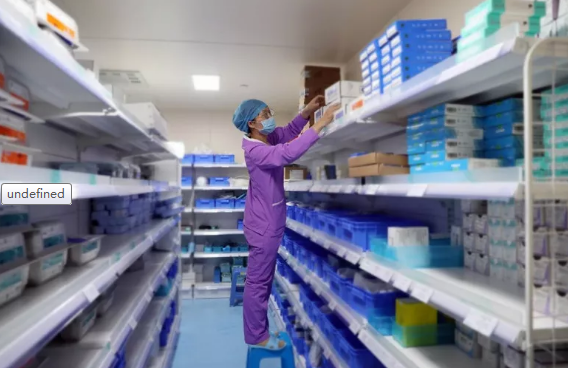 海西晨报：走进厦门大学附属厦门眼科中心五缘院区手术室的等候区，便来到了这家医院 安静、 神秘的地方——手术室1.png