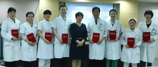 为进一步提升服务品质，树立 服务榜样 5月9日8868在线官网登录平台 - 8868网页版登录举办“ 服务明星”表彰大会2.png