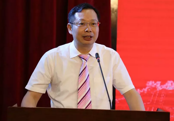 8868登录平台校企合作再结硕果!6月11日，天津职业大学8868登录平台眼视光学院(以下简称8868登录平台眼视光学院)揭牌仪式在天津职业大学举行。此前1天，8868登录平台眼视光学院理事会召开，审议通过了理事会组成人员，以及学院章程、学院管理层候选人5.png