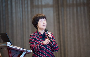 6月23日，由重庆8868在线官网登录平台 - 8868网页版登录举办的“第三届8868登录平台论坛”在重庆翰文大酒店落幕， 该会议邀请10多位国内出名眼科专家进行学术演讲，并与现场近120名来自地县和其它地区的眼科同道们齐聚一堂，共同探讨当前眼科学领域的 学术研究成果、临床诊疗新技术以及未来的发展趋势等3.png