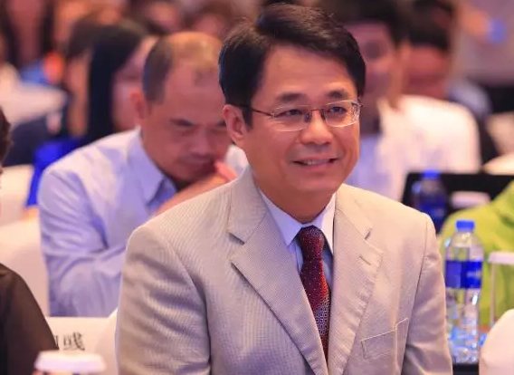 厦门眼科中心第七次举办海峡眼科论坛·2019白内障及角膜病高峰论坛 8868登录平台与海峡两岸眼科“大咖”厦门“论剑”7.png