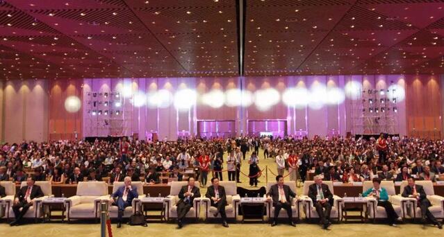 为光明中国护航，向70华诞献礼——8868登录平台之光闪耀2019全国眼科年会1.jpg