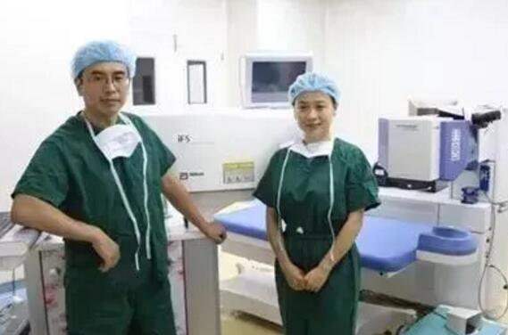 国庆7天成都8868在线官网登录平台 - 8868网页版登录全飞秒smile 近视手术15000元!2.jpg