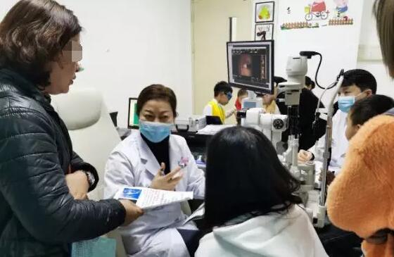 厦门眼科中心专家提醒，切莫错过寒假调整孩子视力的黄金期2.jpg