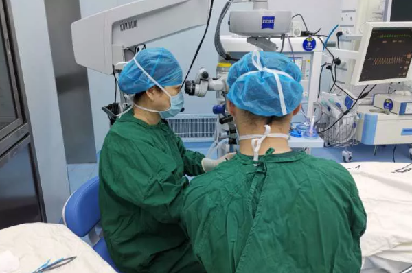 以初心致匠心——厦门眼科中心斜视与小儿眼科潘美华教授以匠心呵护患者的眼健康1.png
