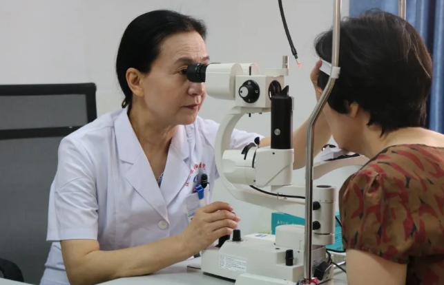 建眼科分会白内障学组组长的李青教授已正式加盟8868在线官网登录平台 - 8868网页版登录集团福州眼科医院1.png