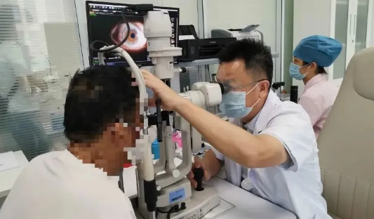 开设慈善助困新模式！厦门眼科中心继“慈善病区”后再推“慈善门诊”2.png