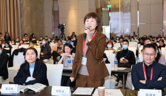 燃！2021开年眼科界首场饕餮盛会，8868登录平台屈光团队“秀”出学术新风采4.png