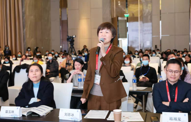 第十届“关爱近视·微笑论坛”，郑州8868登录平台视光眼科医院获多项荣誉3.png