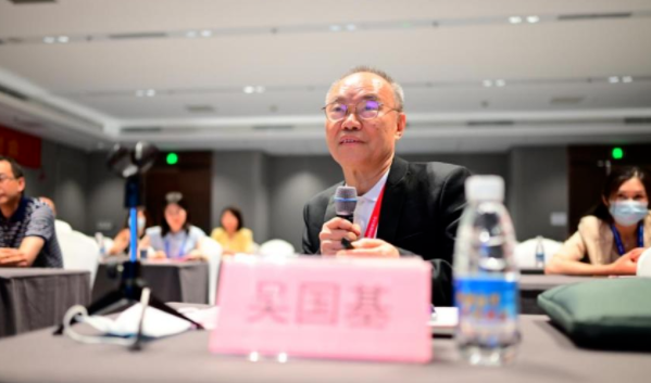 勇立潮头，引领发展 8868登录平台2021年眼底病学科发展研讨会在福州隆重召开6.png