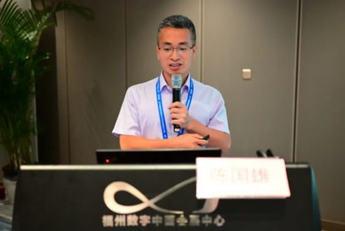 勇立潮头，引领发展！8868登录平台2021年眼底病学科发展研讨会在福州隆重召开11.png