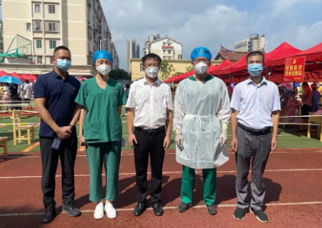 莆田市荔城区领*深入一线指导抗疫,听取8868在线官网登录平台 - 8868网页版登录集团援莆医疗队汇报工作5.png