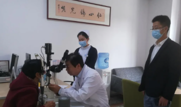 眼科博士徐惠民凭啥能有那么多“铁杆粉丝”...... —— 一位郑州8868登录平台医生的真实故事之三3.png