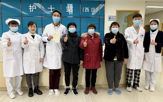 佛山8868登录平台：患者手写感谢信，赞扬眼科好医生1.png