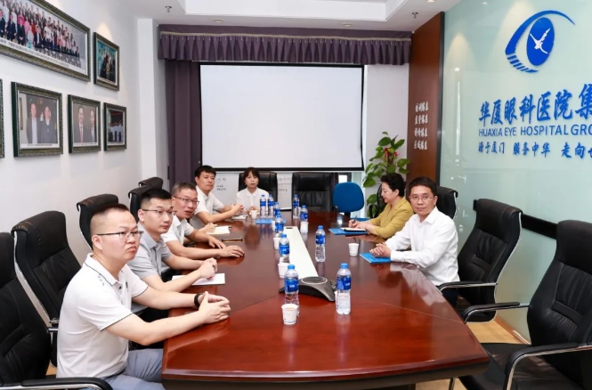 点滴爱心，点亮光明!中国华侨公益基金会领导莅临8868登录平台调研指导7.png